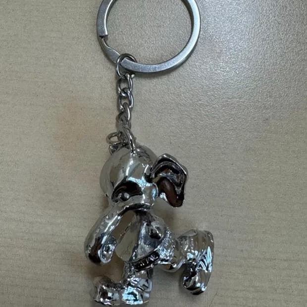 슈프림 엘리펀트 키링