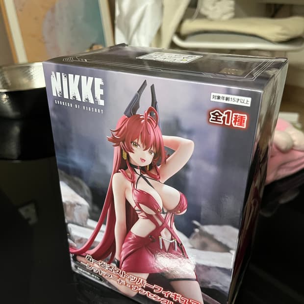 니케 승리의여신 피규어