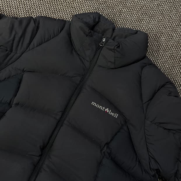 몽벨 푸퍼 패딩 블랙