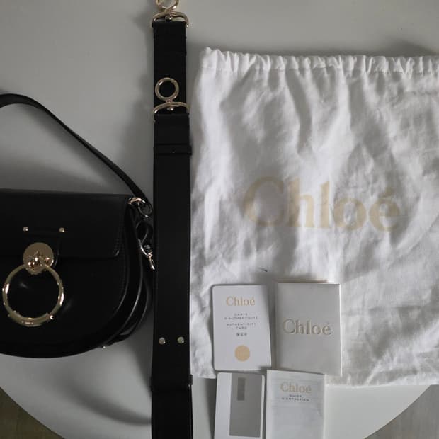 끌로에 테스백 블랙 스몰