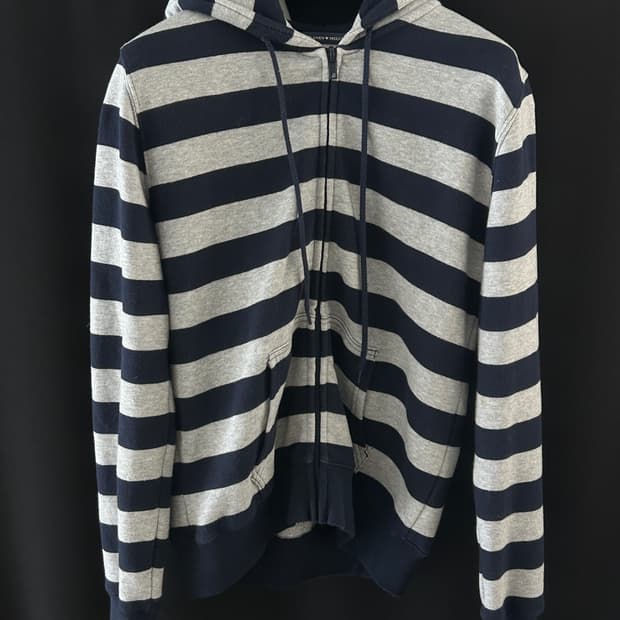 브멜 스트라이프 후디