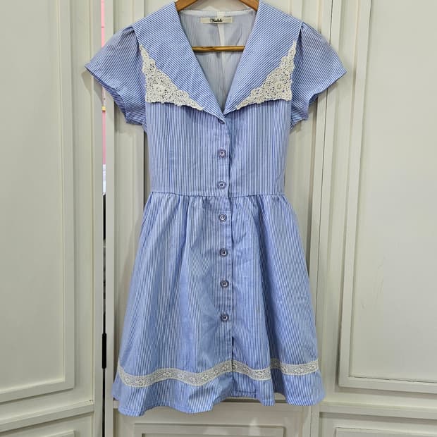 트랄라라(Tralala) 세일러카라 스트라이프 원피스