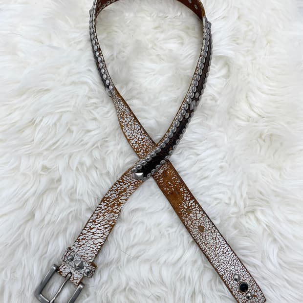 리얼레더 웨스턴 스터드 버클 벨트