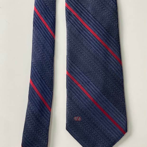 발렌티노 넥타이