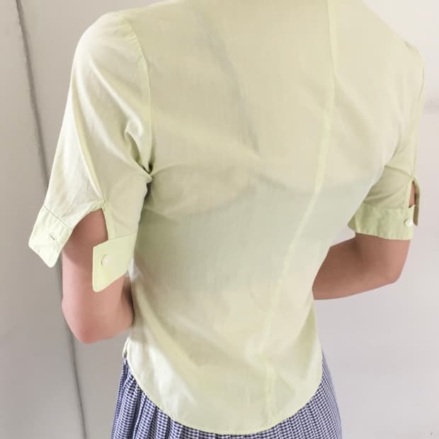 멜론 실크 셔츠