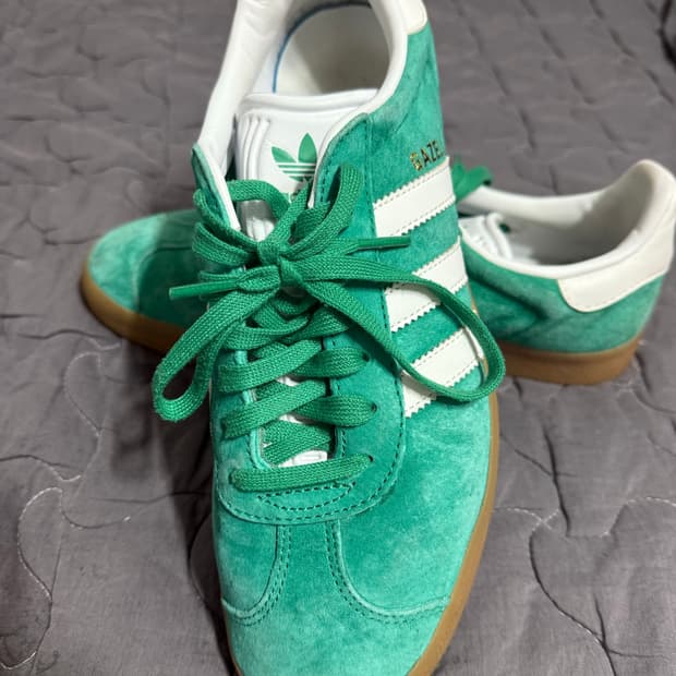 아디다스 가젤 코트 그린 클라우드 화이트