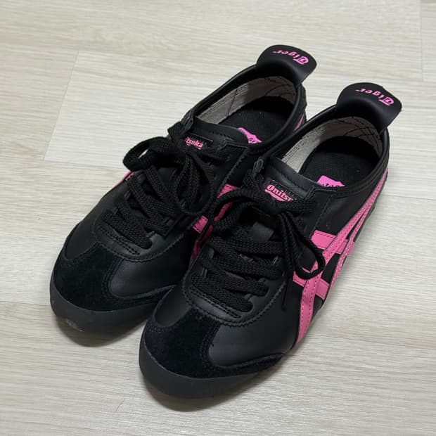 오니츠카타이거 멕시코 66 블랙드래곤후르츠 230