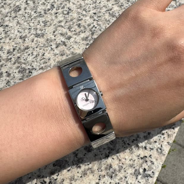 쿠레쥬 (Courrèges) 실버 스퀘어 링크 시계