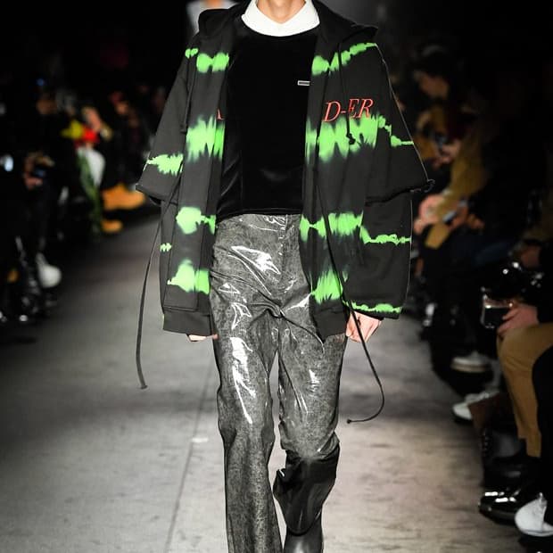 크리스찬 다다 19FW 타이다이 로고 오버사이즈 후드 집업