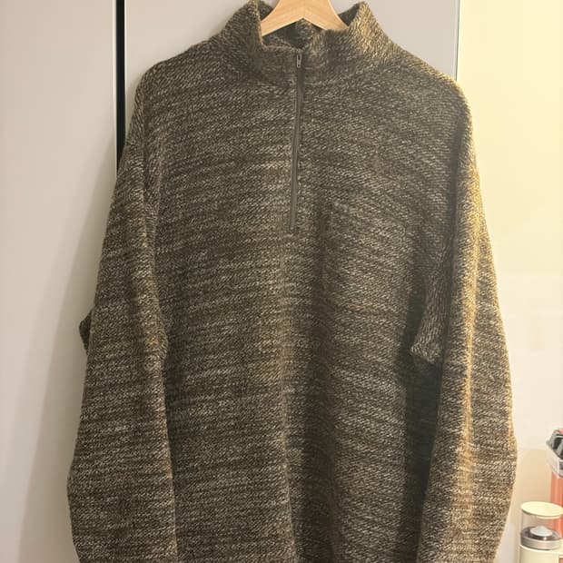 엔지니어드 가먼츠 집업 니트