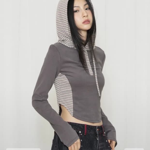 루나키후 셔링 스트라이프 배색 후드 