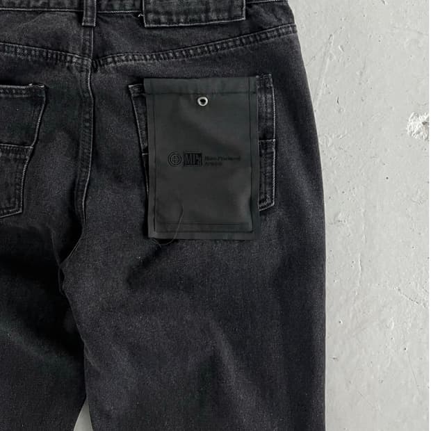 MPa 6-POCKET DENIM PANTS (BLACK)