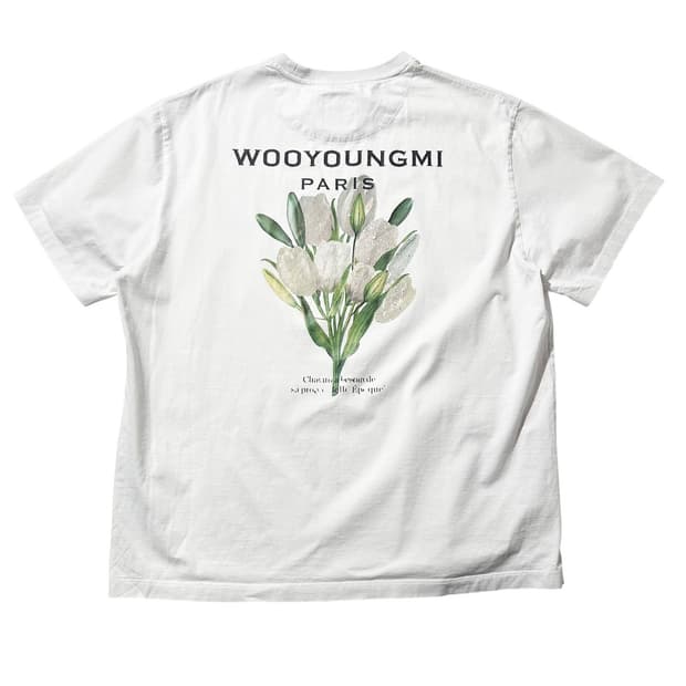 (매장판) 우영미 플라워 프린트 백로고 반팔 티셔츠