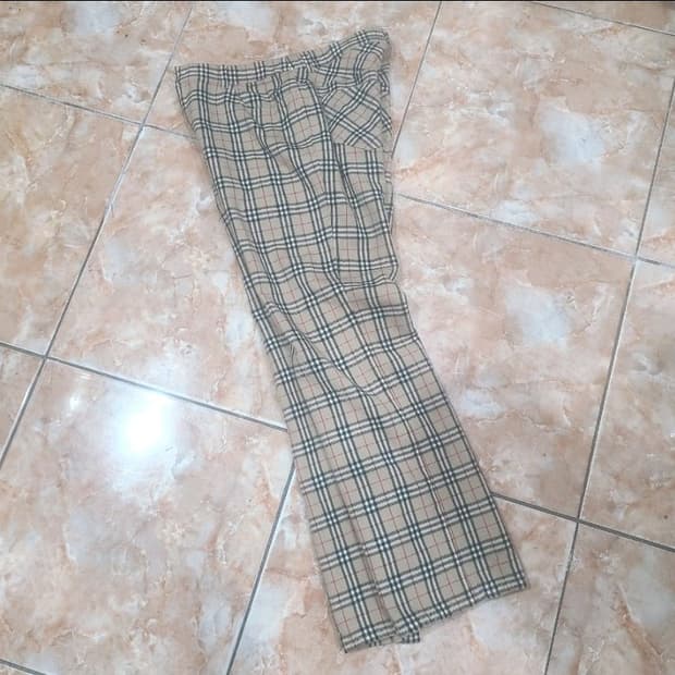 버버리 블루라벨 울 체크바지
