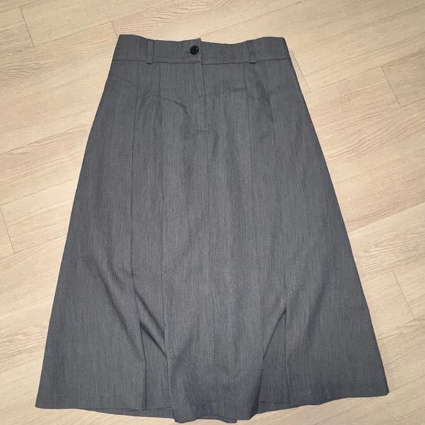 NYU NYU 뉴뉴 플리츠 미디스커트 프레피