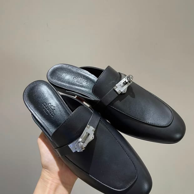 에르메스 오즈 뮬 블로퍼