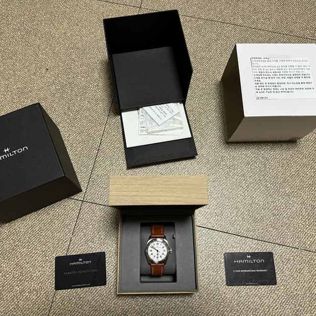 해밀턴 카키필드 익스페디션 37mm 흰판