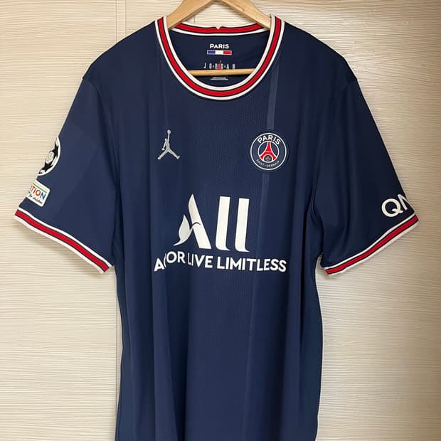 PSG 21-22 메시 챔스패치 레플리카 판매합니다