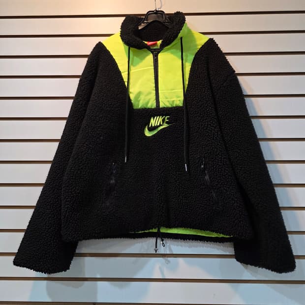 NIKE 나이키 뽀글이 반집업