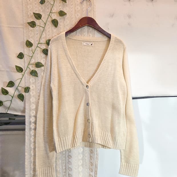 earth music 데일리 가디건