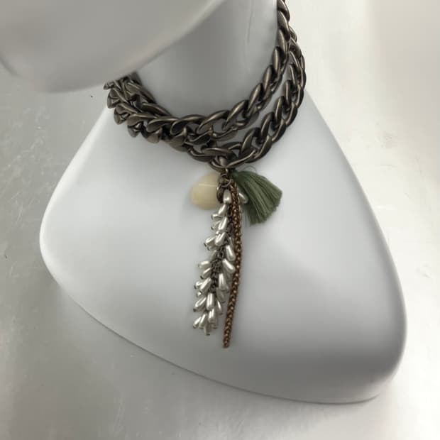 매트그레이 빅체인 태슬 스톤 포인트  목걸이 