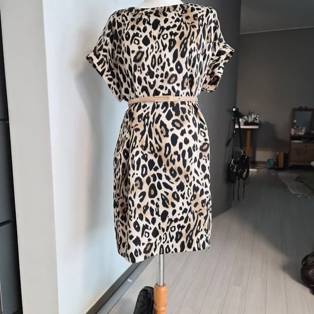[Izzat Baba] 아이젣바바 레오파드 원피스