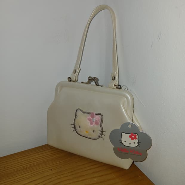97년 빈티지 헬로키티 손가방