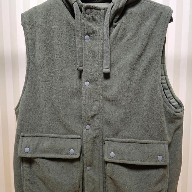 커스텀멜로우 베스트 플리스 M