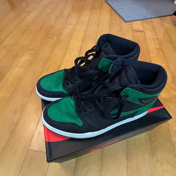 에어 조던 1 하이 파인 그린 265