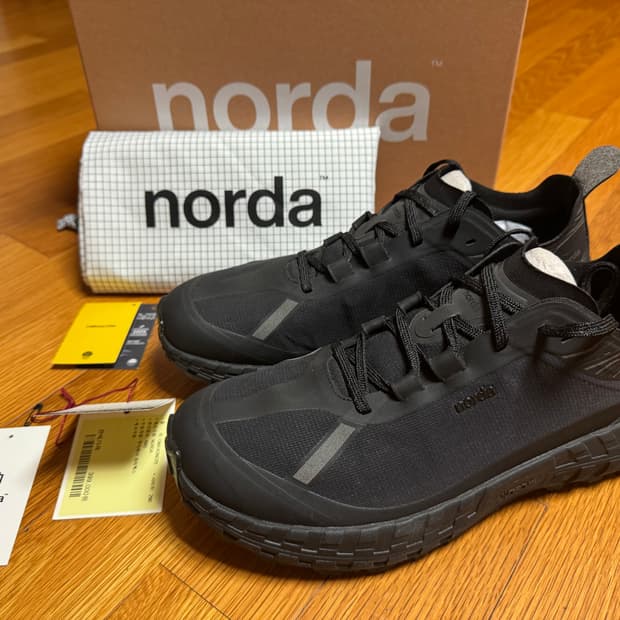 Norda 노다 001 스텔스 블랙 US11