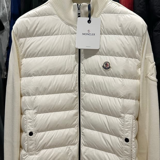 몽클레어 트리콧 김현우 울 패딩 23ss XL(105-108) 새상품