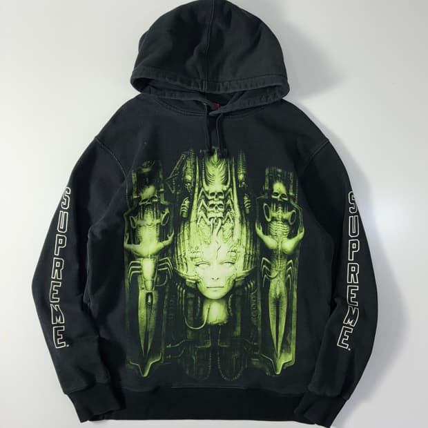 Supreme 슈프림 14F/W H.R giger 후드티