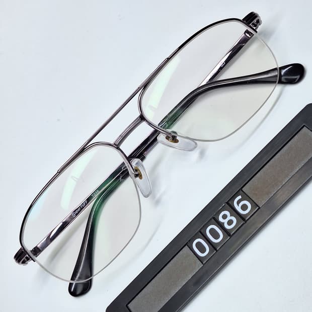 일본제 티타늄 이온도금 반무테 안경테 SuperTUFF 7216 비즈니스