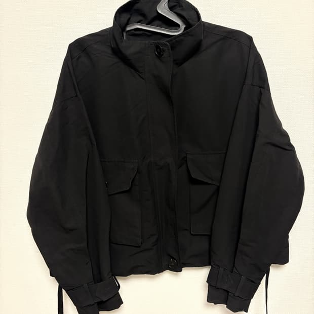 미쏘 블랙 바람막이