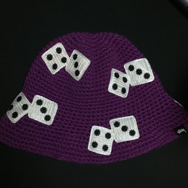 스투시 다이스 니트 버킷햇