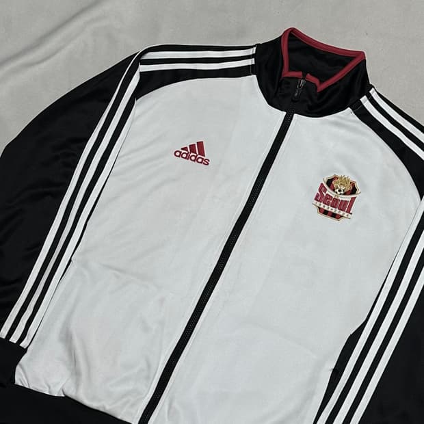 110 아디다스 FC서울 화이트 블랙 배색 트랙탑