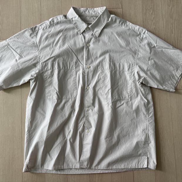 어나더오피스 Writer Shirt