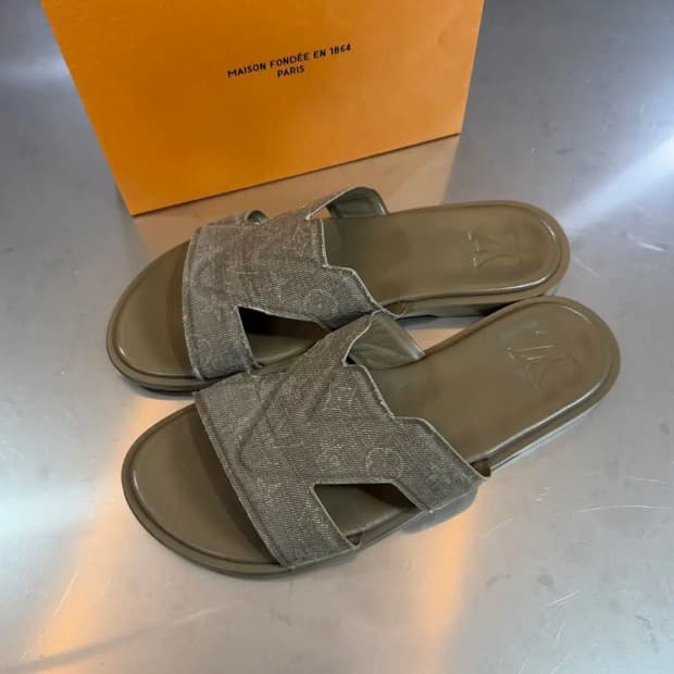 [정품] 루이비통 모노그램 베이지 샌들 275