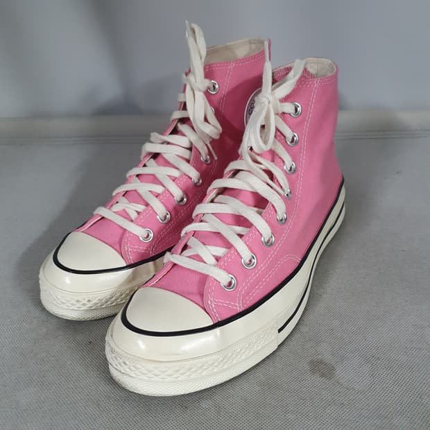 컨버스 하이 핑크 스니커즈