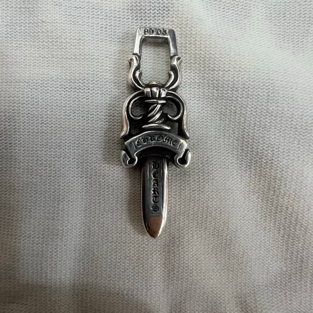 크롬하츠 10대거 팝니다 