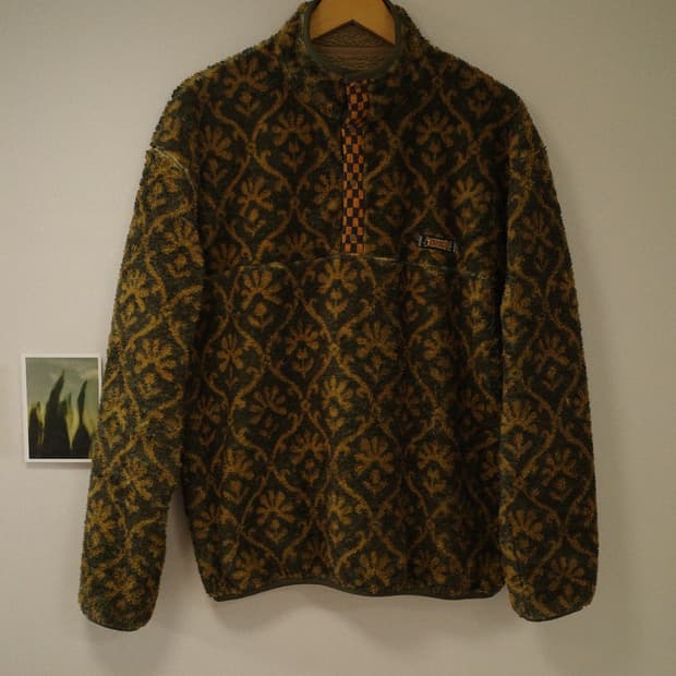 캐피탈 플리스 스냅