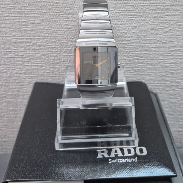 RADO DiaStar 세라믹 쿼츠 빈티지 시계