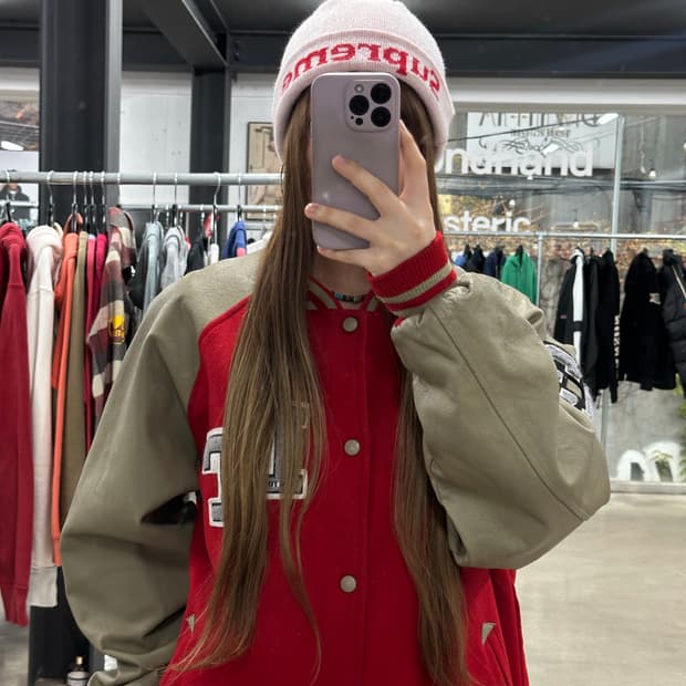 슈프림 레드로고 방울 비니