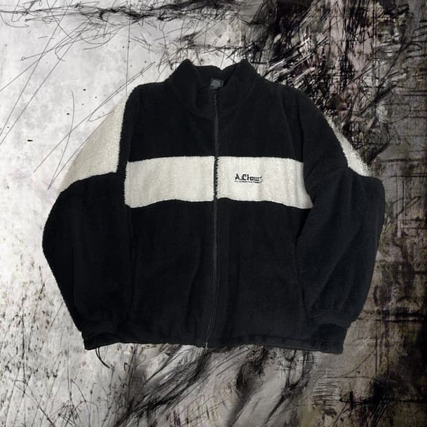 A.CROWN 가오리핏 퍼 집업 자켓