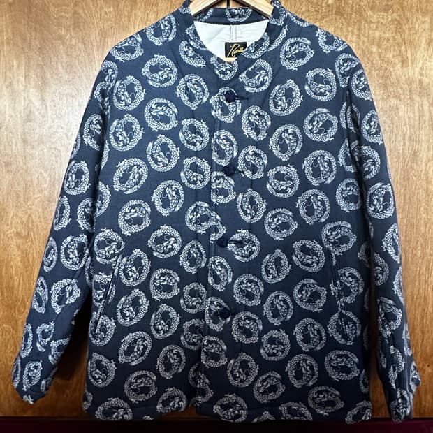 Needles 오리엔탈버튼 스탠드카라 커버올 자켓