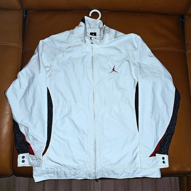 나이키 에어 조던 엘리펀트 올드스쿨 자켓 점퍼