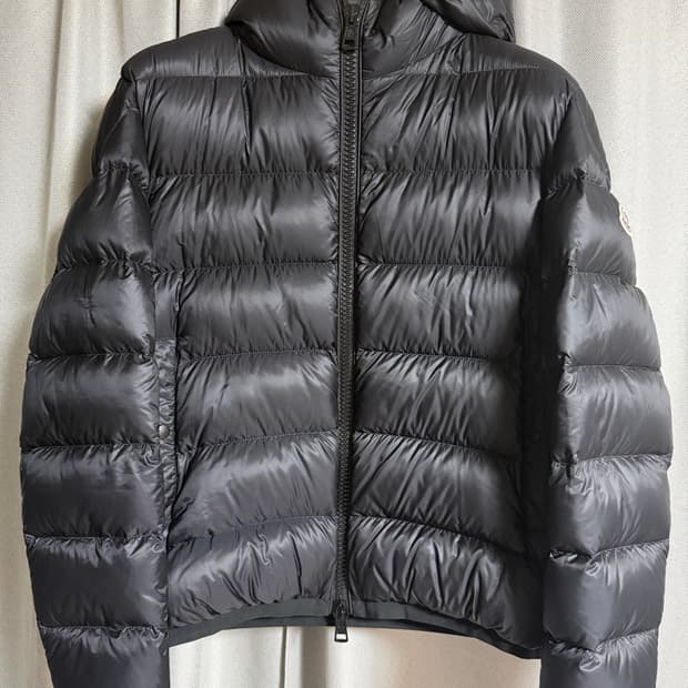 몽클레어 마이오소티스 5사이즈 팝니다