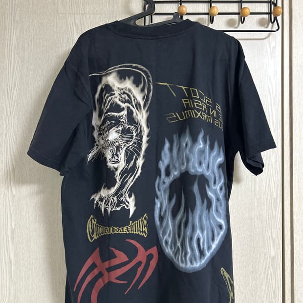 트래비스스캇 내한 머천다이즈 티셔츠 L