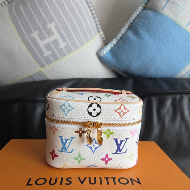 루이비통 무라카미 타카시 콜라보 니스 나노 