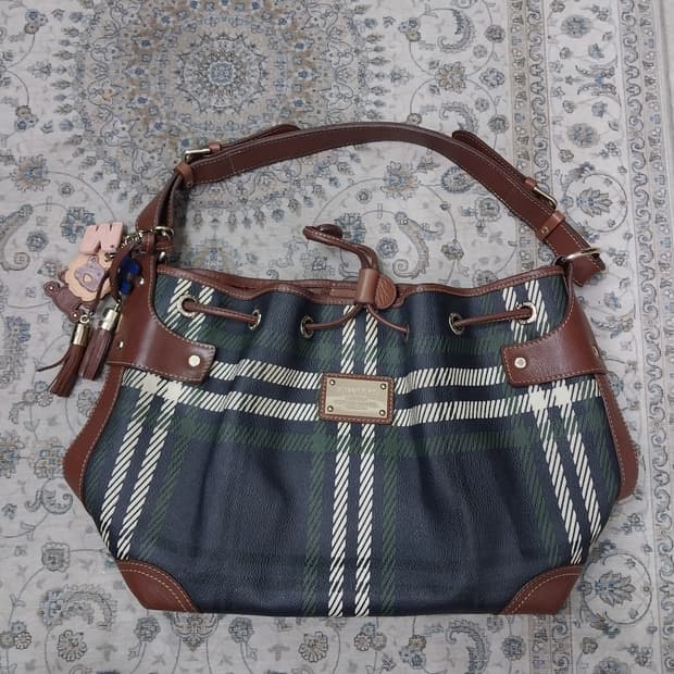 빈폴 체크 소가죽 버킷백 